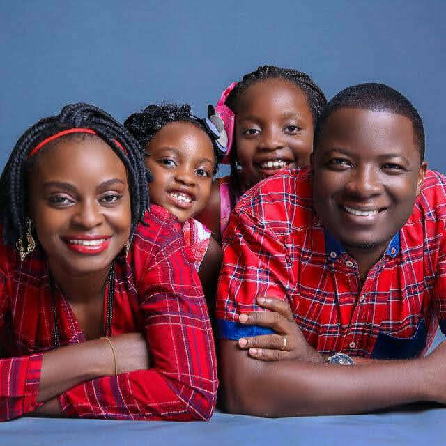 Nifemi with her parents and sibling 